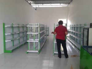 Rak Minimarket Jombang