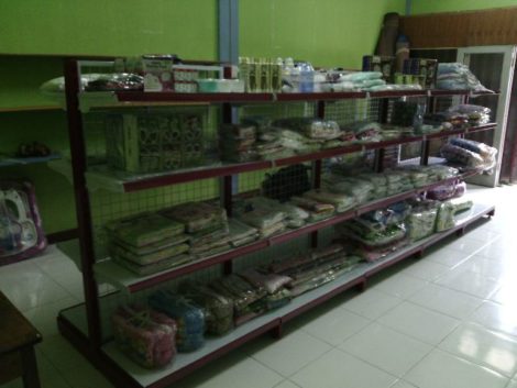 rak minimarket papua